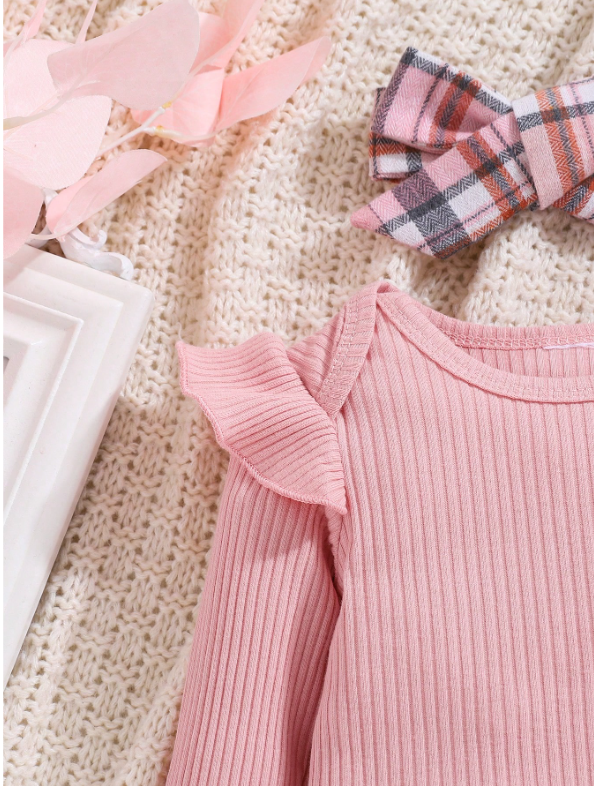 Baby Girl 2-Piece Pink Bodysuit, Plaid Pants & Hat Set – Autumn/Winter