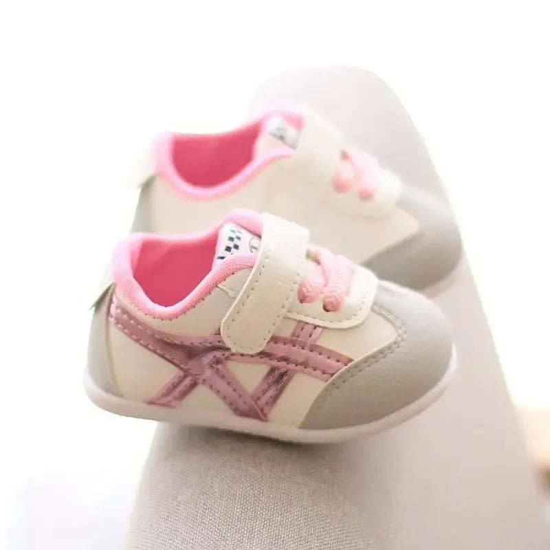 Baby Step Shoes Soft Bottom Anti-Slip 0-1 Year Old Toddler Learning to Walk White Sneakers Breathable Comfortable Infant Footwea