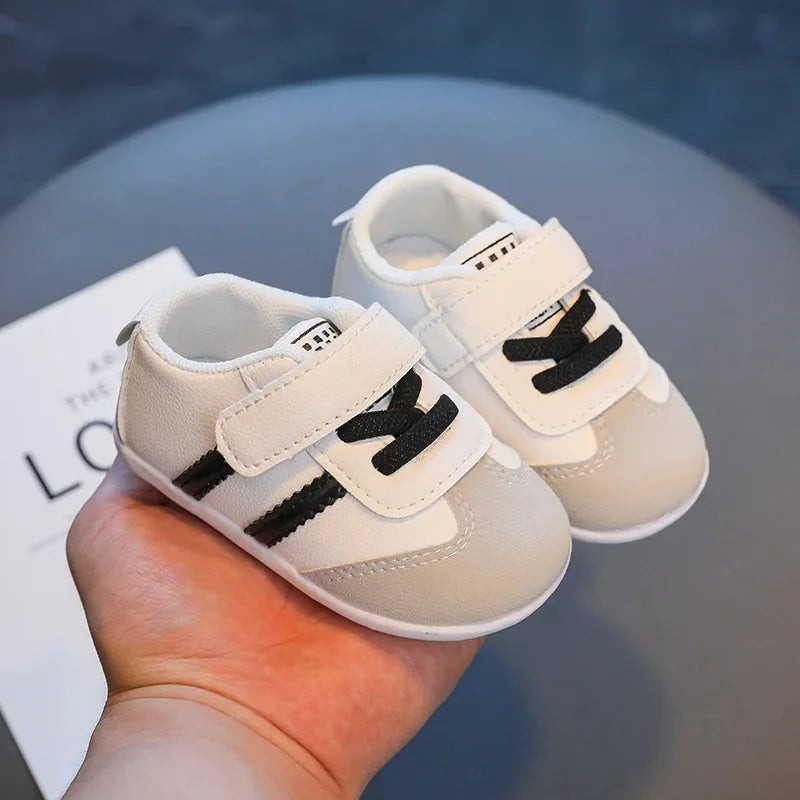 Baby Step Shoes Soft Bottom Anti-Slip 0-1 Year Old Toddler Learning to Walk White Sneakers Breathable Comfortable Infant Footwea